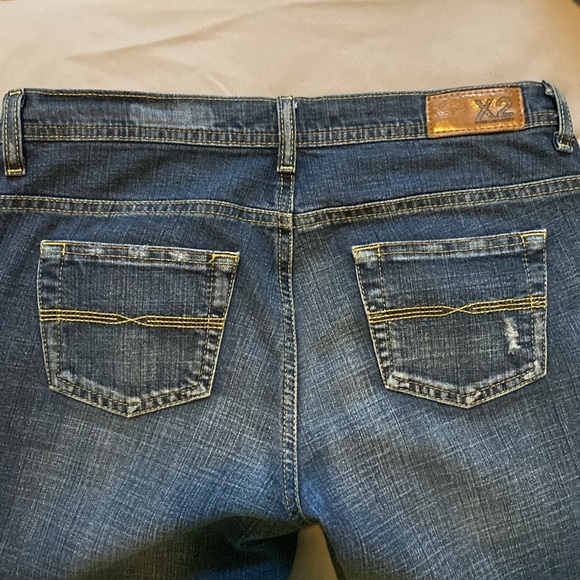 Express slim fit super low rise flare leg jeans size 6 long - Picture 6 of 7